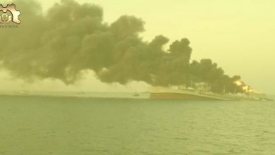 İran'ın En Büyük Savaş Gemisi Umman Körfezi'ndeki Yangından Sonra Battı