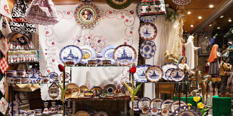 Hediyelik Eşya Dükkan İsimleri